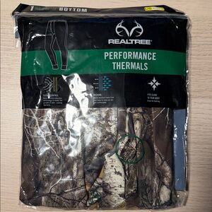 Realtree Camouflage Performance Thermals